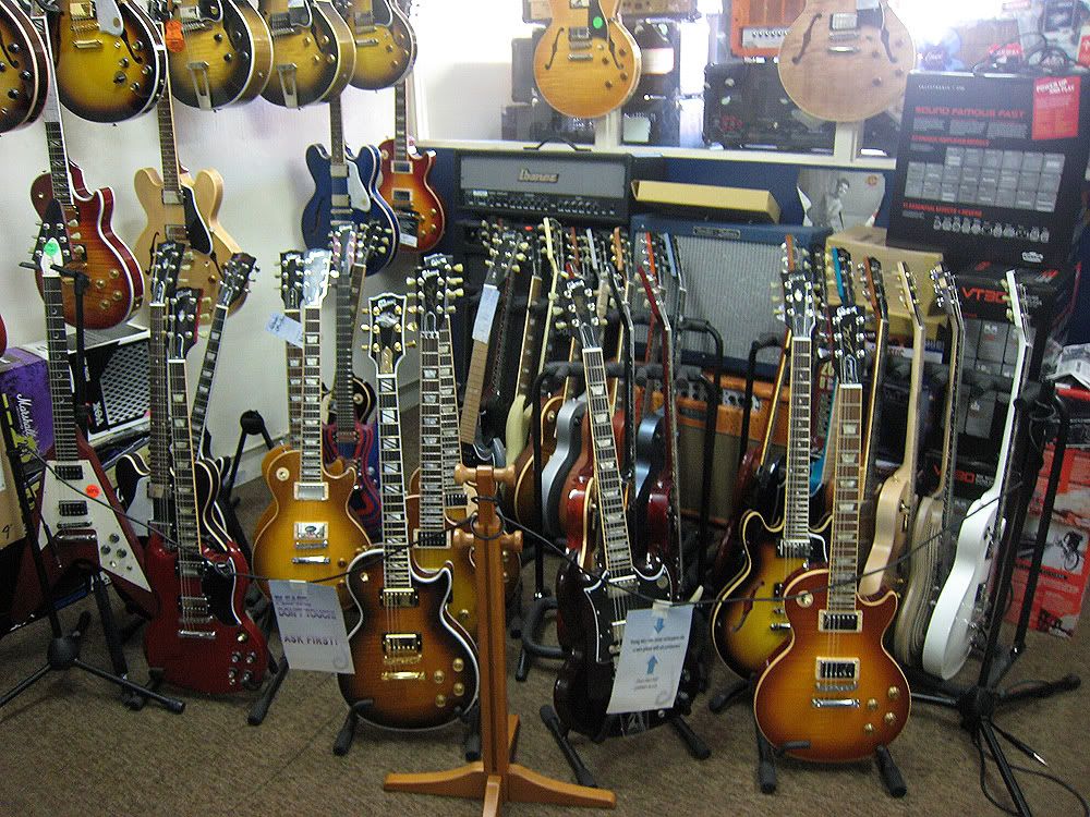 Guitar Shop Visit in Amsterdam